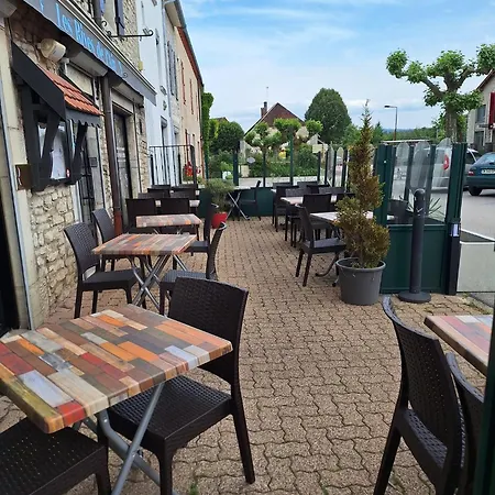 Hotel Les Rives De L'ain Pont-de-Poitte